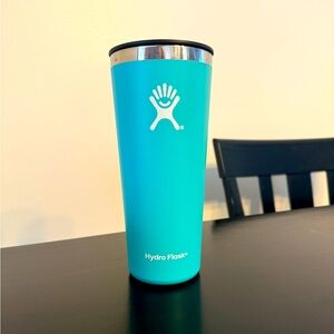 22oz Hydro Flask Tumbler